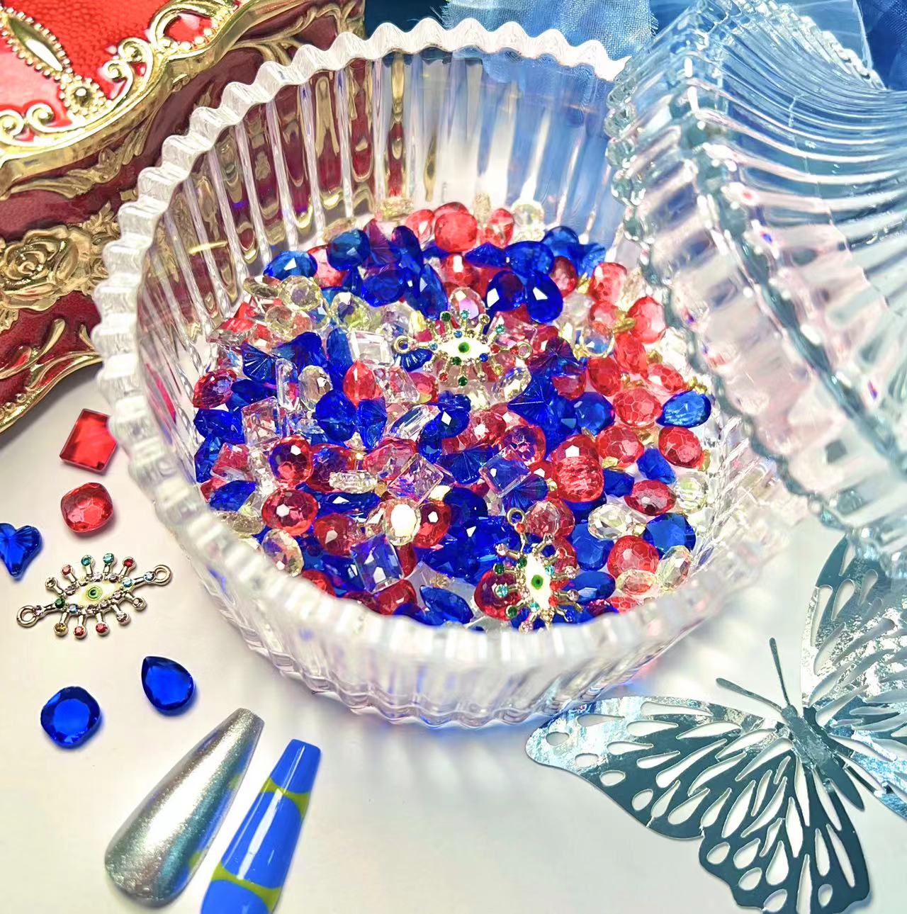 A.013 Red and blue diamonds
